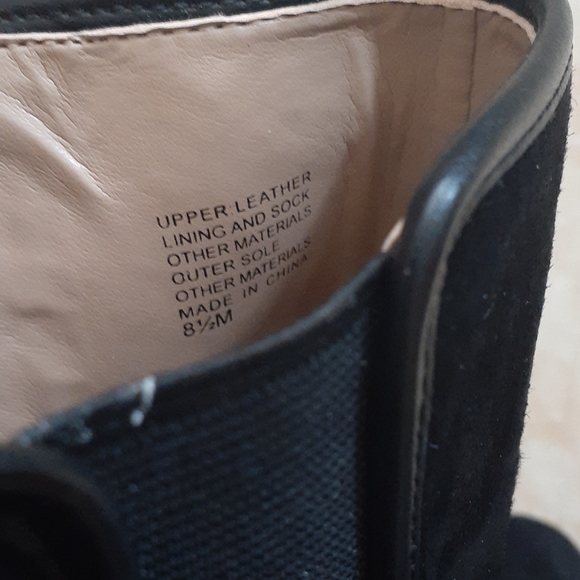 Banana Republic Suede High Heel Bootie - Picture 5 of 7